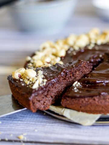 Veganer Glutenfreier Schokoladenkuchen Beitragsbild